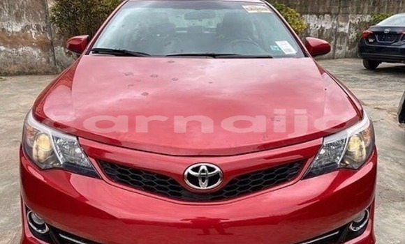 Acheter Occasion Voiture Toyota Camry Rouge à Lagos, État de Lagos Acheter Occasion Voiture Toyota Camry Rouge à Lagos, État de Lagos