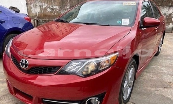 Acheter Occasion Voiture Toyota Camry Rouge à Lagos, État de Lagos Acheter Occasion Voiture Toyota Camry Rouge à Lagos, État de Lagos