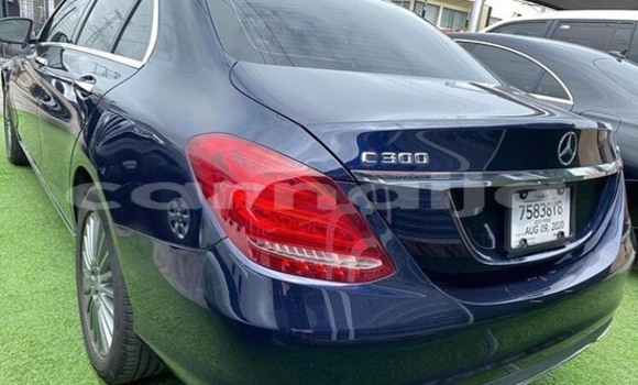 Acheter Occasion Voiture Mercedes-Benz C–Class Bleu à Lagos, État de Lagos Acheter Occasion Voiture Mercedes-Benz C–Class Bleu à Lagos, État de Lagos