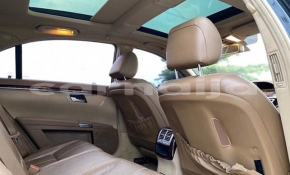 Acheter Occasion Voiture Mercedes-Benz S–Class Noir à Lagos, État de Lagos Acheter Occasion Voiture Mercedes-Benz S–Class Noir à Lagos, État de Lagos