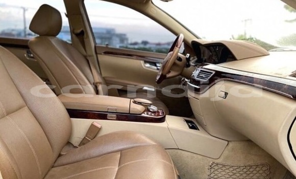 Acheter Occasion Voiture Mercedes-Benz S–Class Noir à Lagos, État de Lagos Acheter Occasion Voiture Mercedes-Benz S–Class Noir à Lagos, État de Lagos