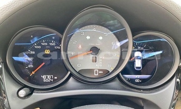 Acheter Occasion Voiture Porsche Macan Bleu à Lagos, État de Lagos Acheter Occasion Voiture Porsche Macan Bleu à Lagos, État de Lagos