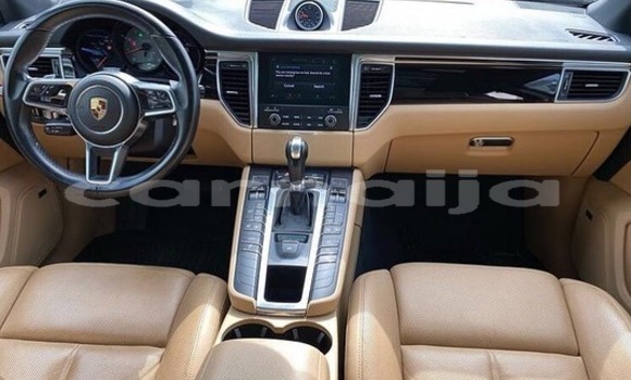 Acheter Occasion Voiture Porsche Macan Bleu à Lagos, État de Lagos Acheter Occasion Voiture Porsche Macan Bleu à Lagos, État de Lagos