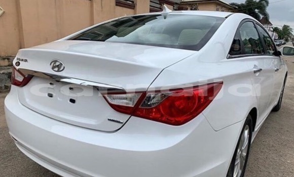 Acheter Occasion Voiture Hyundai Sonata Blanc à Lagos, État de Lagos Acheter Occasion Voiture Hyundai Sonata Blanc à Lagos, État de Lagos
