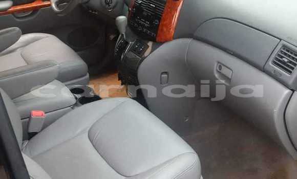 Acheter Neuf Voiture Toyota Sienna Noir à Ipokia, État d'Ogun Acheter Neuf Voiture Toyota Sienna Noir à Ipokia, État d'Ogun