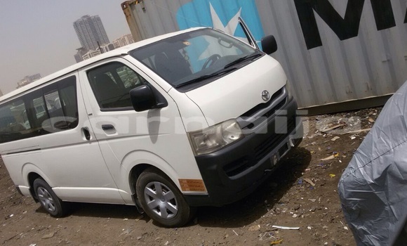 Buy New Toyota Hiace White Car in Calabar in Cross River State Buy New Toyota Hiace White Car in Calabar in Cross River State