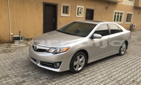 Acheter Neuf Voiture Toyota Camry (Japan) Autre à Lagos, État de Lagos Acheter Neuf Voiture Toyota Camry (Japan) Autre à Lagos, État de Lagos