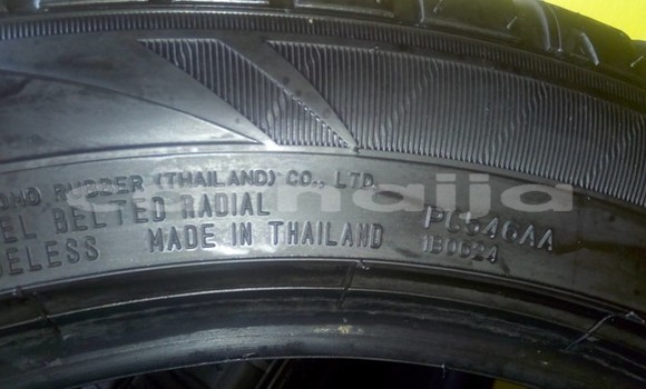 Acheter Buy any tires , à Abeokuta, État d'Ogun Acheter Buy any tires , à Abeokuta, État d'Ogun