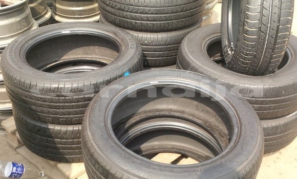 Acheter Buy any tires , à Abeokuta, État d'Ogun Acheter Buy any tires , à Abeokuta, État d'Ogun