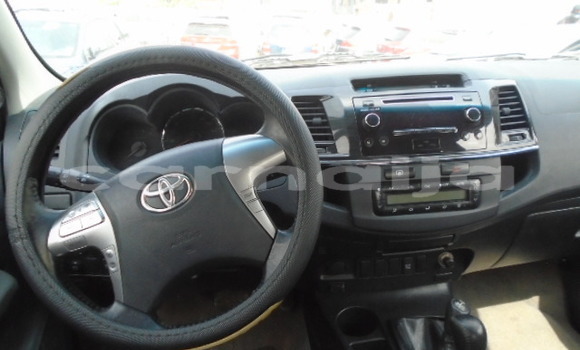 Buy New Toyota Hilux White Car in Ota in Ogun State Buy New Toyota Hilux White Car in Ota in Ogun State