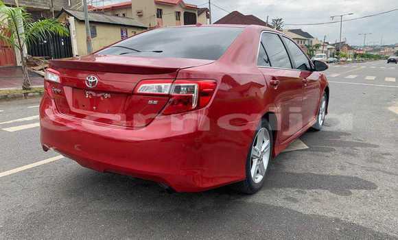 Acheter Neuf Voiture Toyota Camry Rouge à Umuahia, État d'Abia Acheter Neuf Voiture Toyota Camry Rouge à Umuahia, État d'Abia