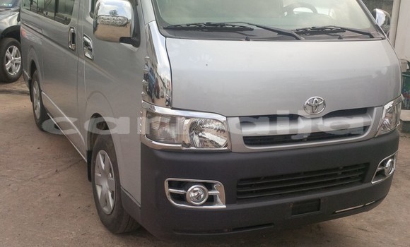Buy New Toyota Hiace Beige Car in Ado–Ekiti in Ekiti State Buy New Toyota Hiace Beige Car in Ado–Ekiti in Ekiti State