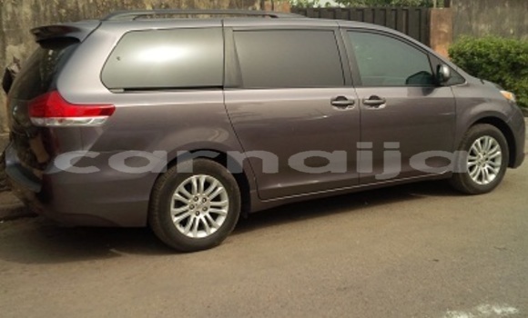 Acheter Neuf Voiture Toyota Sienna Autre à Ipokia, État d'Ogun Acheter Neuf Voiture Toyota Sienna Autre à Ipokia, État d'Ogun
