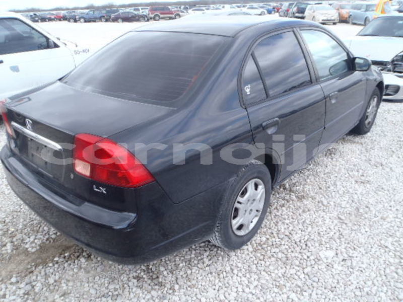 Big with watermark honda civic lx 2002 model back view 2