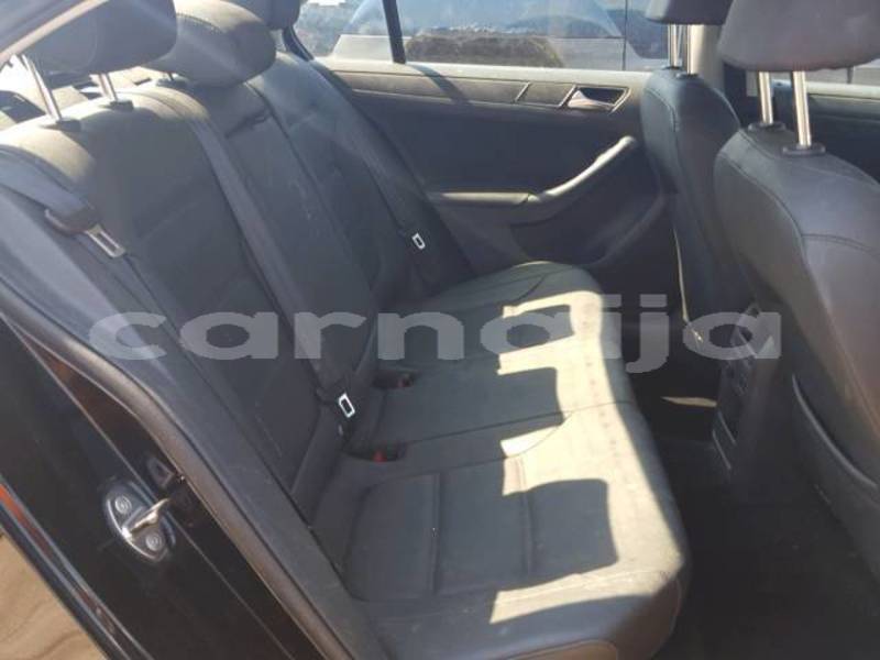 Big with watermark 2011 volkswagen jetta se 46597678 3 