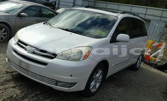 Acheter Neuf Voiture Toyota Sienna Blanc à Lagos, État de Lagos Acheter Neuf Voiture Toyota Sienna Blanc à Lagos, État de Lagos