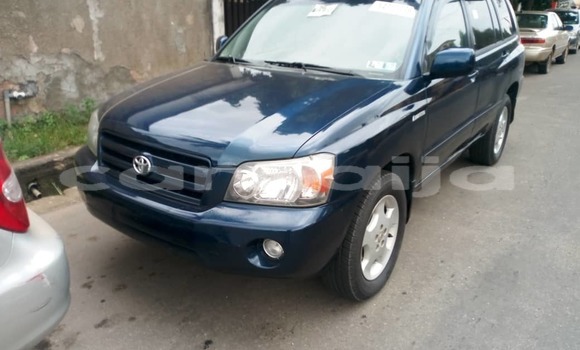 Buy Used Toyota Highlander Blue Car in Ikeja in Lagos State