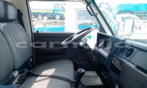 Acheter Import Utilitaire Toyota Dyna Blanc à Daura, Katsina Acheter Import Utilitaire Toyota Dyna Blanc à Daura, Katsina