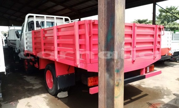 Acheter Import Voiture Toyota Dyna Blanc à Lagos, État de Lagos