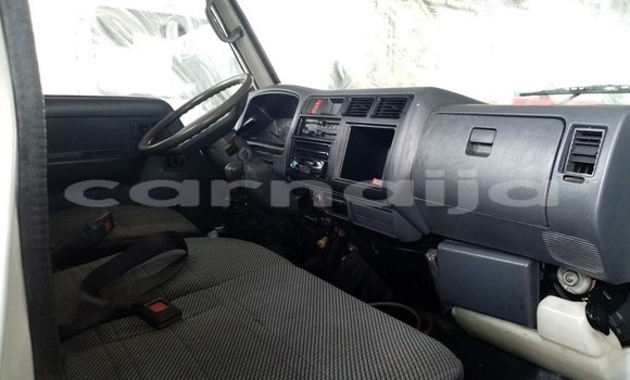 Acheter Import Voiture Toyota Dyna Blanc à Lagos, État de Lagos Acheter Import Voiture Toyota Dyna Blanc à Lagos, État de Lagos