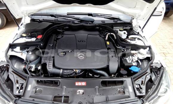 Acheter Neuf Voiture Mercedes-Benz C–Class Blanc à Ikeja, État de Lagos Acheter Neuf Voiture Mercedes-Benz C–Class Blanc à Ikeja, État de Lagos