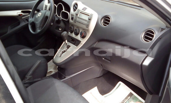 Acheter Neuf Voiture Toyota Matrix Gris à Ikeja, État de Lagos Acheter Neuf Voiture Toyota Matrix Gris à Ikeja, État de Lagos