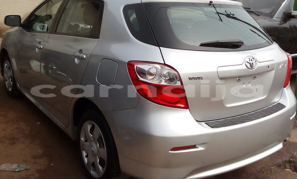 Acheter Neuf Voiture Toyota Matrix Gris à Ikeja, État de Lagos Acheter Neuf Voiture Toyota Matrix Gris à Ikeja, État de Lagos