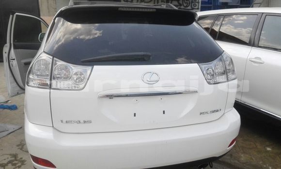 Acheter Neuf Voiture Lexus RX 330 Blanc à Ipokia, État d'Ogun Acheter Neuf Voiture Lexus RX 330 Blanc à Ipokia, État d'Ogun