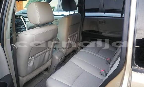 Acheter Occasion Voiture Toyota Highlander Beige à Lagos, État de Lagos Acheter Occasion Voiture Toyota Highlander Beige à Lagos, État de Lagos