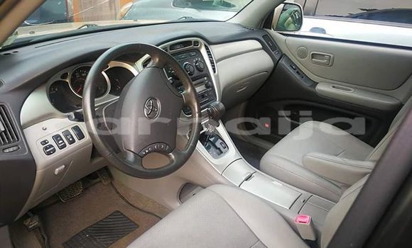 Acheter Occasion Voiture Toyota Highlander Beige à Lagos, État de Lagos Acheter Occasion Voiture Toyota Highlander Beige à Lagos, État de Lagos