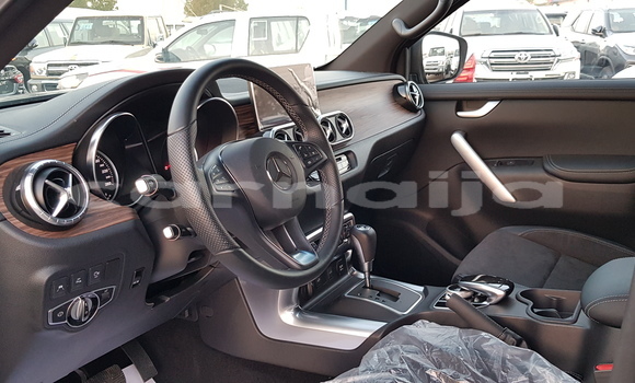 Acheter Neuf Voiture Mercedes-Benz X-klasse Concept Noir à Abadan, Borno Acheter Neuf Voiture Mercedes-Benz X-klasse Concept Noir à Abadan, Borno