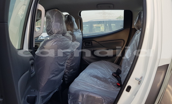 Acheter Neuf Voiture Mitsubishi L200 Blanc à Abadan, Borno Acheter Neuf Voiture Mitsubishi L200 Blanc à Abadan, Borno