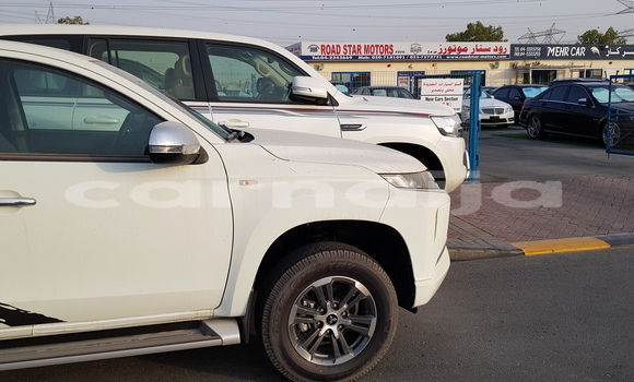 Acheter Neuf Voiture Mitsubishi L200 Blanc à Abadan, Borno Acheter Neuf Voiture Mitsubishi L200 Blanc à Abadan, Borno
