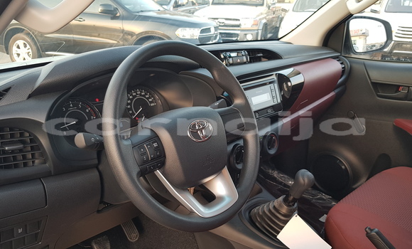 Acheter Neuf Voiture Toyota Hilux Blanc à Abadan, Borno Acheter Neuf Voiture Toyota Hilux Blanc à Abadan, Borno