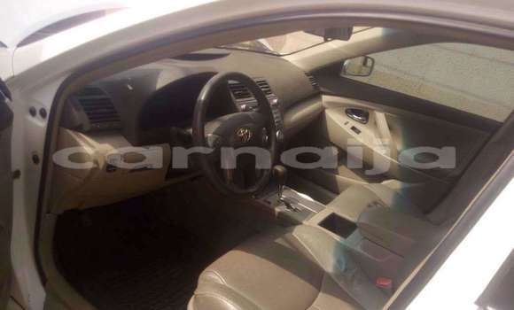 Acheter Neuf Voiture Toyota Camry Blanc à Ikeja, État de Lagos Acheter Neuf Voiture Toyota Camry Blanc à Ikeja, État de Lagos