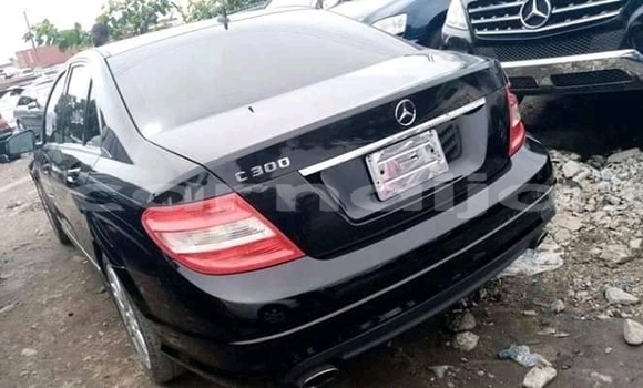 Acheter Import Voiture Mercedes-Benz 300–Series Noir à Lagos, État de Lagos Acheter Import Voiture Mercedes-Benz 300–Series Noir à Lagos, État de Lagos