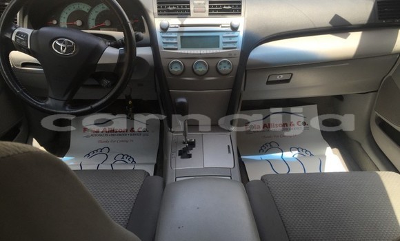 Acheter Neuf Voiture Toyota Camry Blanc à Ipokia, État d'Ogun Acheter Neuf Voiture Toyota Camry Blanc à Ipokia, État d'Ogun