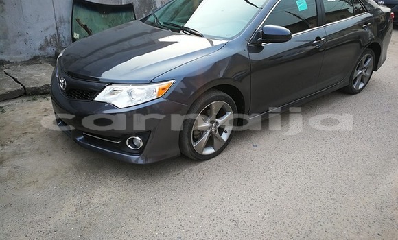 Acheter Occasion Voiture Toyota Camry Noir à Lagos, État de Lagos Acheter Occasion Voiture Toyota Camry Noir à Lagos, État de Lagos