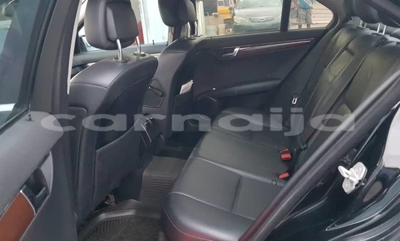 Acheter Occasion Voiture Mercedes-Benz C–Class Noir à Lagos, État de Lagos