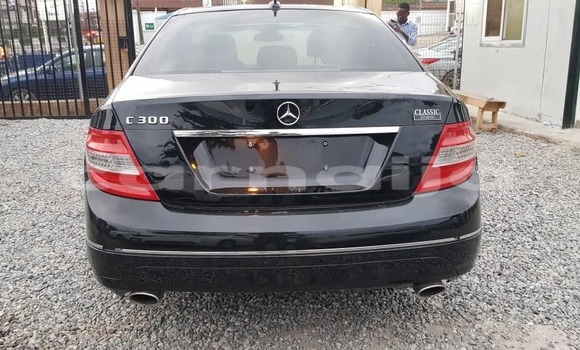 Acheter Occasion Voiture Mercedes-Benz C–Class Noir à Lagos, État de Lagos Acheter Occasion Voiture Mercedes-Benz C–Class Noir à Lagos, État de Lagos