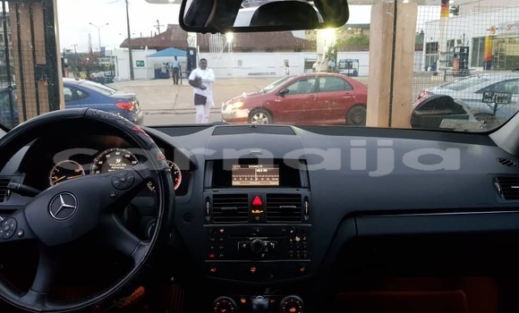 Acheter Occasion Voiture Mercedes-Benz C–Class Noir à Lagos, État de Lagos Acheter Occasion Voiture Mercedes-Benz C–Class Noir à Lagos, État de Lagos