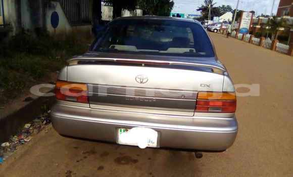 Acheter Occasion Voiture Toyota Corolla Gris à Aba, État d'Abia Acheter Occasion Voiture Toyota Corolla Gris à Aba, État d'Abia