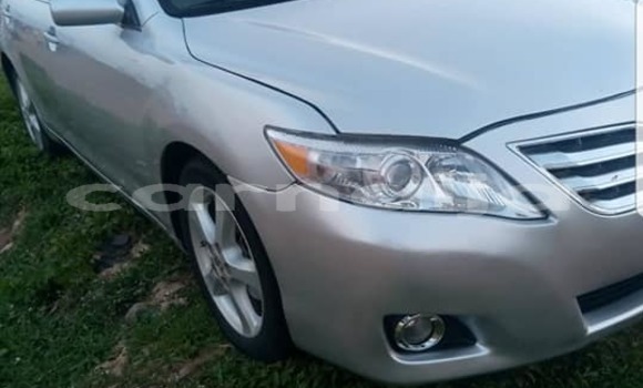 Acheter Occasion Voiture Toyota Camry Gris à Aba, État d'Abia Acheter Occasion Voiture Toyota Camry Gris à Aba, État d'Abia