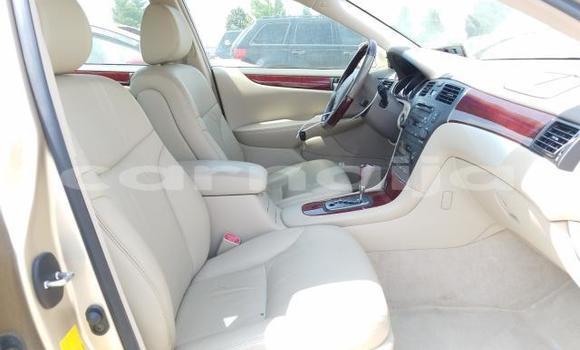 Buy New Lexus ES Silver Car in Badagry in Lagos State Buy New Lexus ES Silver Car in Badagry in Lagos State