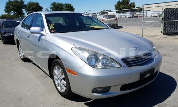 Buy New Lexus ES 300 Silver Car in Lagos in Lagos State