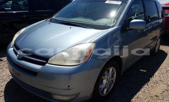 Buy New Toyota Sienna Blue Car in Lagos in Lagos State Buy New Toyota Sienna Blue Car in Lagos in Lagos State