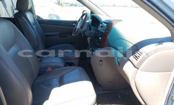 Buy New Toyota Sienna Blue Car in Lagos in Lagos State Buy New Toyota Sienna Blue Car in Lagos in Lagos State