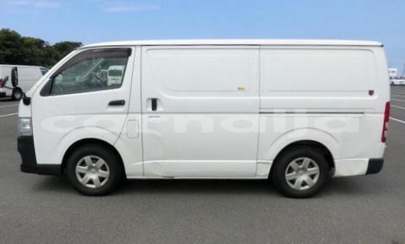 Acheter Neuf Voiture Toyota Verso Blanc à Badagry, État de Lagos Acheter Neuf Voiture Toyota Verso Blanc à Badagry, État de Lagos