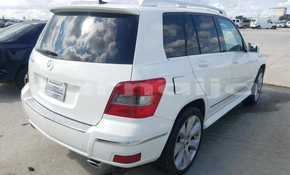 Buy New Mercedes-Benz GLK–Class White Car in Badagry in Lagos State Buy New Mercedes-Benz GLK–Class White Car in Badagry in Lagos State