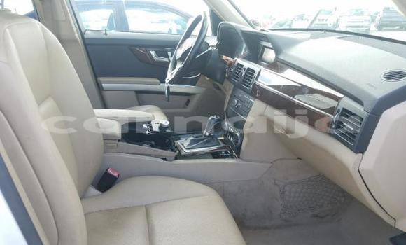 Buy New Mercedes-Benz GLK–Class White Car in Badagry in Lagos State Buy New Mercedes-Benz GLK–Class White Car in Badagry in Lagos State